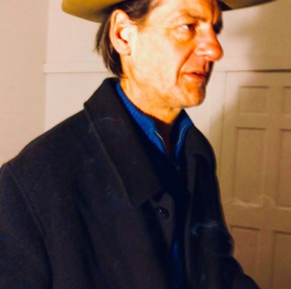 Meet your Posher, Robin - Picture 1 of 1